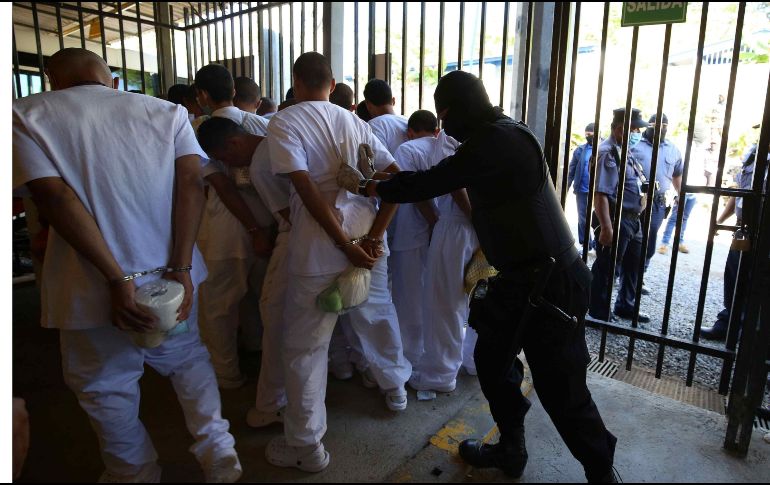 El Salvador aceptará a los criminales a cambio de seis millones de dólares. EFE/Archivo