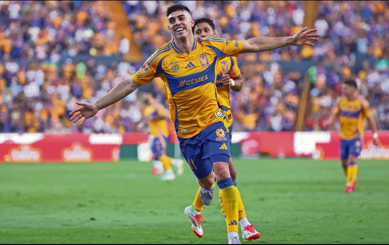 Juan Brunetta festeja uno de los tres goles que les dieron la victoria. IMAGO7/D. Arizmendi