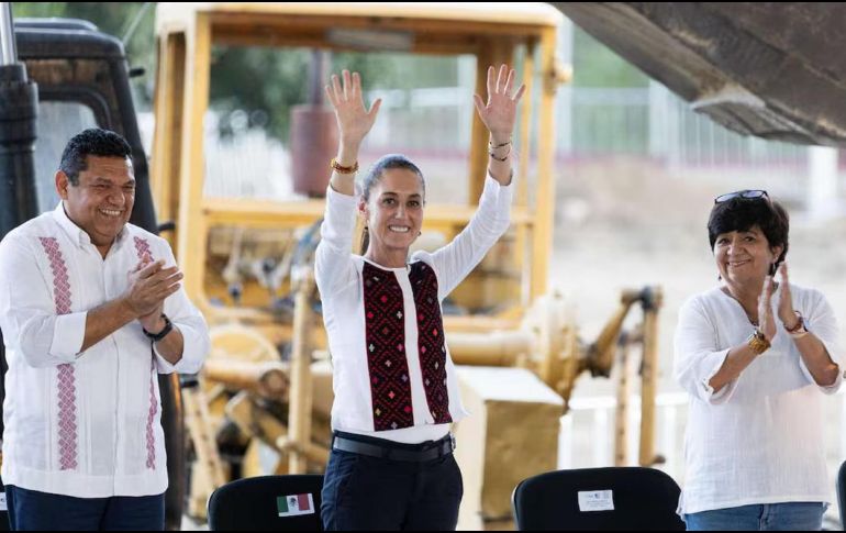 Sheinbaum se reunirá con la CNTE el próximo martes. SUN / H. SALVADOR