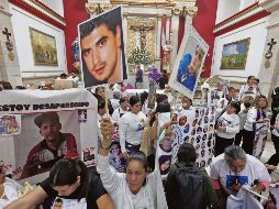 La iglesia de Teuchitlán se llenó de gente que exige paz. EL UNIVERSAL
