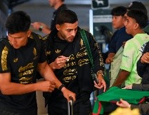 Jesús Gallardo y Alexis Vega, integrantes de la Selección Nacional de México, arribando a la ciudad de Los Ángeles, en Estados Unidos. IMAGO7 / ARCHIVO