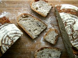 ¿Por qué el pan de masa madre es una opción mucho más saludable? UNSPLASH / T.  URLI