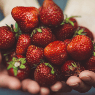 ¿Qué pasa si comes fresas todos los días?