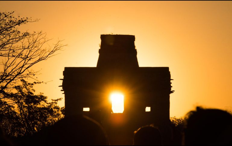 La primavera astronómica establece que el día y la noche tienen la misma duración, pues se basa en el movimiento de la Tierra alrededor del Sol. EFE / ARCHIVO