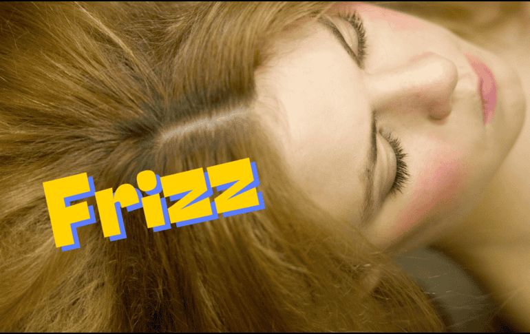 El frizz puede ocasionarse por daño térmico, uso excesivo de productos químicos, falta de hidratación y electricidad estática. AFP / ARCHIVO