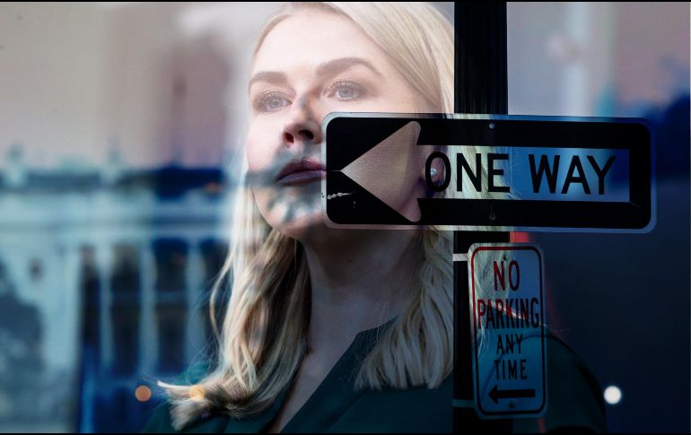 Karoline Leavitt, portavoz de la Casa Blanca se lanzó en contra de los jueces y magistrados que impiden cancelar las deportaciones masivas. EFE / ARCHIVO