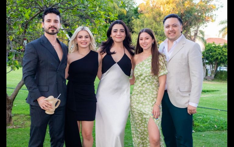 Álvaro Bayardo, Claudia Esquer, Aranza Martínez, Priscila Basulto y Christian Frey. GENTE BIEN JALISCO / A. Rodríguez