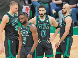 El grupo de compradores pagará seis mil 100 mdd por la franquicia. AFP/A. Glanzman