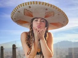 Vestuarios, fotografías e instrumentos usados por Shakira, serán expuestos en esta exposición. INSTAGRAM/@shakira