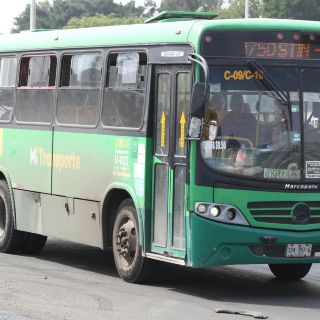 Rutas de camiones que cambiarán su recorrido este domingo por carrera en Guadalajara