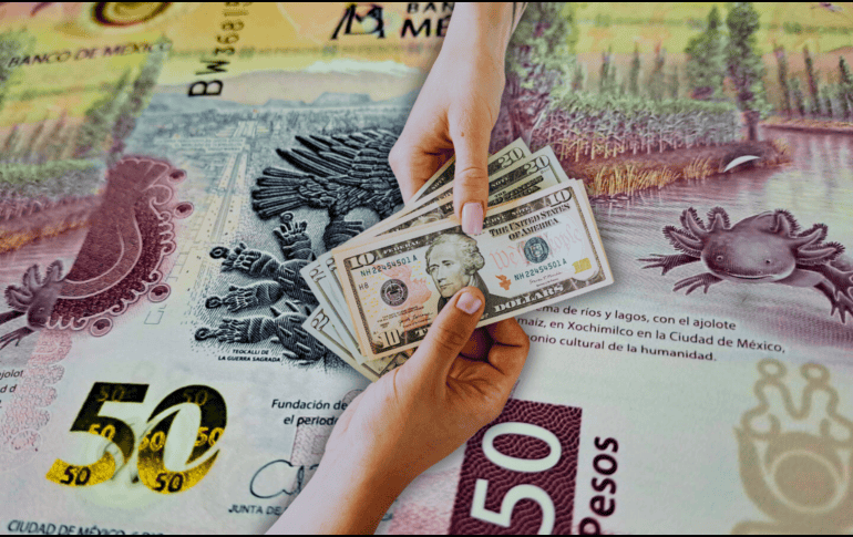 El peso sufrió una depreciación semanal de 1.6% o 32 centavos que puso fin a dos semanas seguidas de ganancias, según Bloomberg. SUN / ARCHIVO