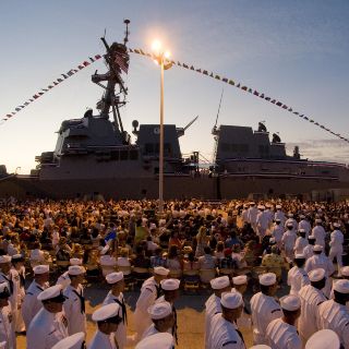 Estados Unidos envía nuevo buque de guerra cerca del Pacífico mexicano