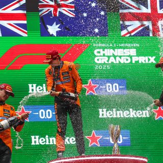 Oscar Piastri se lleva la victoria en China y McLaren firma un brillante 1-2