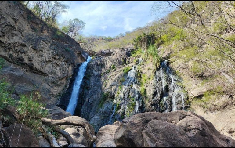 Los géiseres son erupciones de aguas termales que se encuentran bajo tierra. CORTESÍA