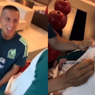 'Piojo' Alvarado falsifica el autógrafo de 'Chicharito'