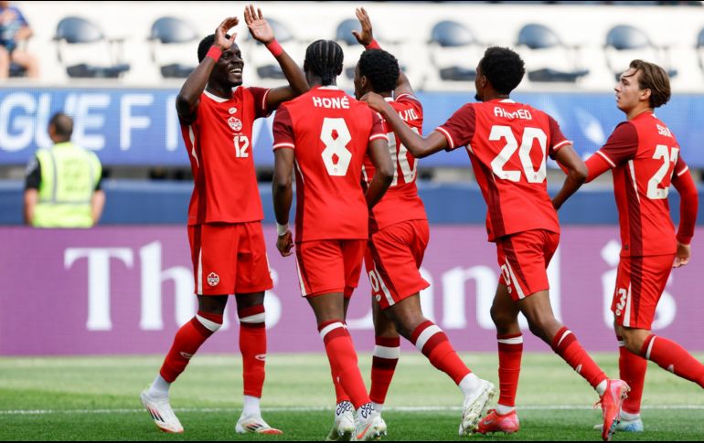 Canadá demostró por qué es considerado un cuadro de peligro en la zona. EFE/ C. BREHMAN.