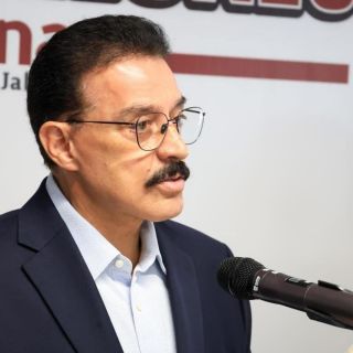 Senador Carlos Lomelí invita a informarse y participar en la elección judicial
