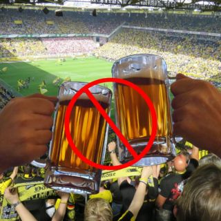 Buscan prohibir cerveza embotellada en eventos deportivos tras muerte de árbitro