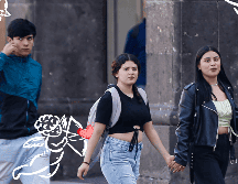 Otro factor clave para determinar si una persona está interesada en otra es la proxémica, es decir, la gestión de las distancias interpersonales. EL INFORMADOR / ARCHIVO