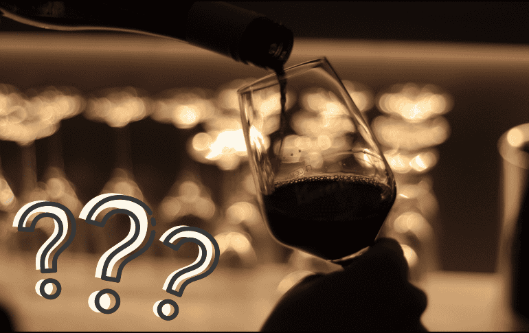 Si bien el vino ofrece múltiples beneficios, no se debe ignorar que sigue siendo una bebida alcohólica. Un consumo excesivo puede generar efectos perjudiciales. ESPECIAL / Canva