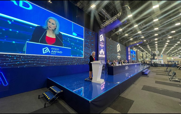 Bárbara Botello Santibáñez explicó que al consumir la marca Hecho en México no sólo se mueve la economía sino que representa la unidad del país. ESPECIAL