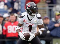 Stefon Diggs viene de una temporada en la que se rompió el ligamento de una rodilla. AP/S. Senne