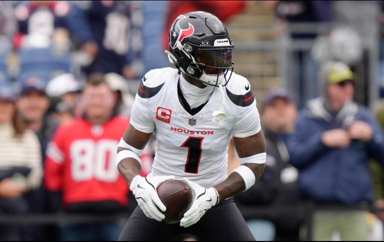 Stefon Diggs viene de una temporada en la que se rompió el ligamento de una rodilla. AP/S. Senne