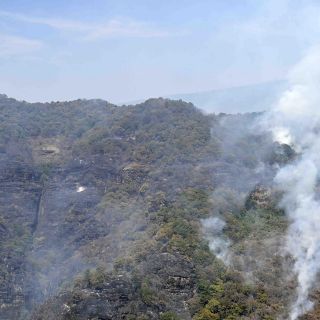 Incendio en Tepoztlán ya consumió 70 hectáreas de bosque