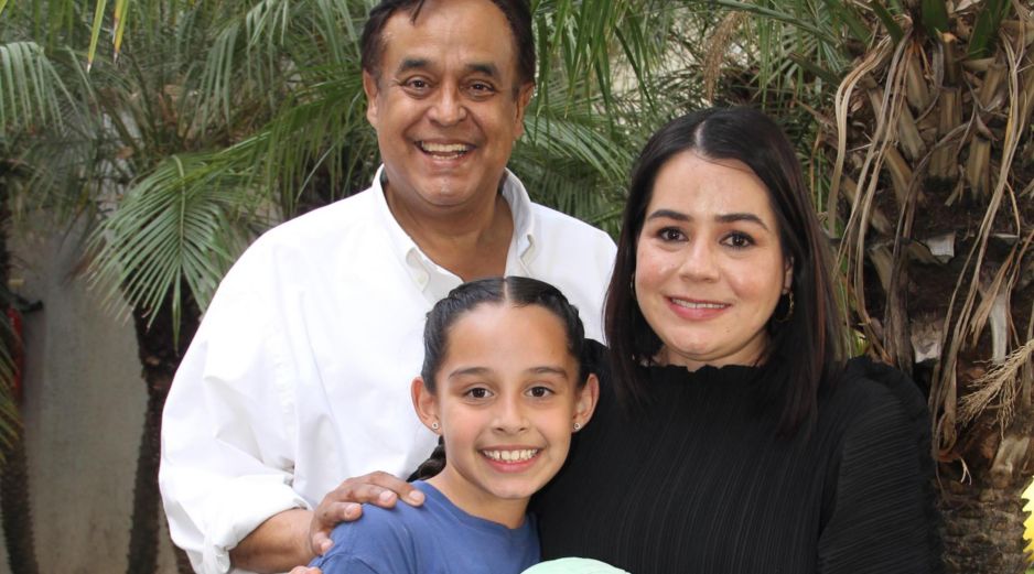 Salvador Cosío, Pau Cosío Corella y Paulina Corella. GENTE BIEN JALISCO / E. Escamilla