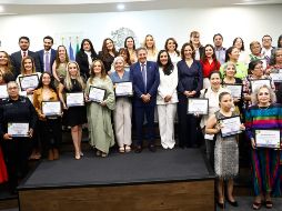 Todas ellas  fueron celebradas por su labor, esfuerzo y compromiso que ha impactado en la sociedad del municipio. CORTESÁ/GOB.ZAPOPAN