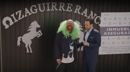 Loret de Mola señaló que la revelación del hallazgo en Izaguirre era un claro ejemplo del fracaso de la estrategia de seguridad del gobierno de Morena. YouTube/ Latinus_us