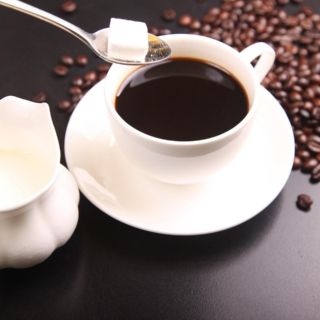 ¿Qué pasa en tu cuerpo si tomas tres tazas de café al día?