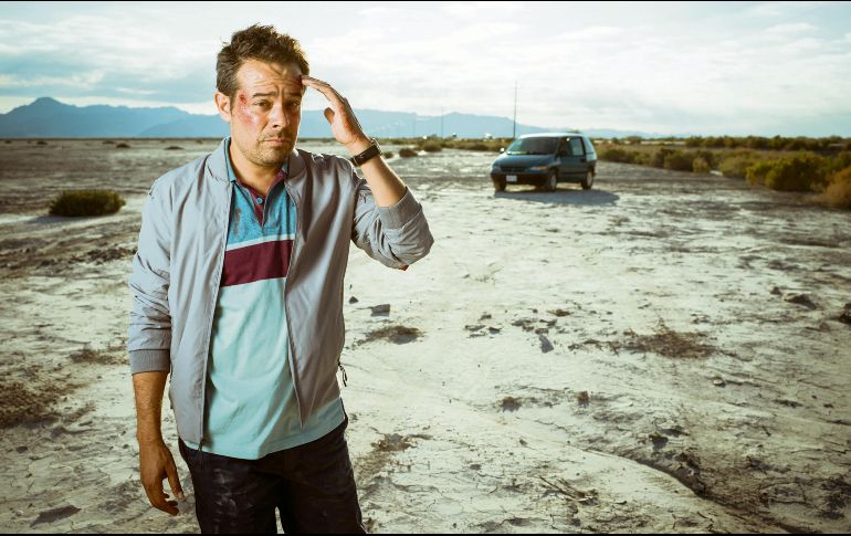 El actor Leonardo Ortizgris posa en una escena de la cinta “Pérdida total”. ESPECIAL