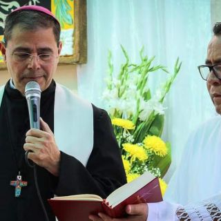 Obispo alerta por falso sacerdote que pide dinero en este estado
