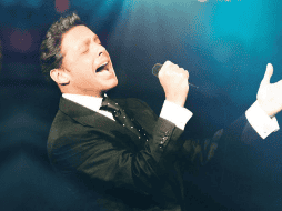 Durante una gira, Luis Miguel dedicó otra canción a Paloma Cuevas, pronunciando su nombre repetidas veces. ESPECIAL