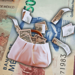 Riesgo de recesión APALEA al peso; dólar sube