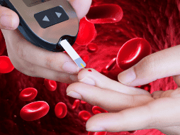 No solo te ayudará a recibir el tratamiento adecuado en una emergencia, sino que también te permitirá contribuir a la sociedad a través de la donación de sangre. CANVA