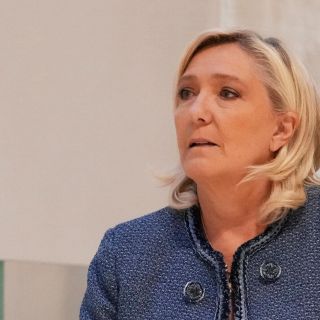 Le Pen es condenada a prisión en Francia