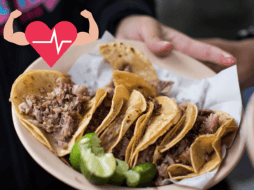 Realizar pequeños cambios en la preparación de los tacos pueden convertirlos en platillos más saludables. EFE/Netflix