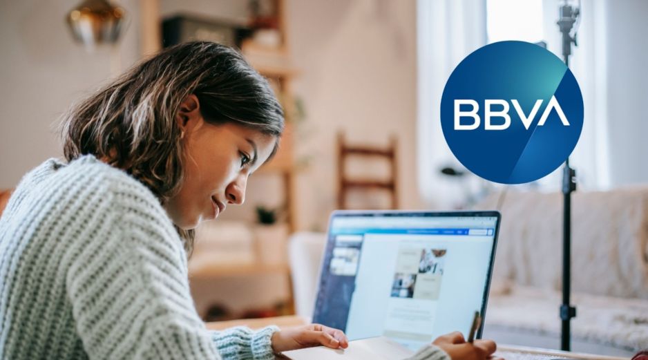 BBVA lanza una convocatoria anual en el país para seleccionar a una generación de becarios estudiantes que ingresan a su 1er año de secundaria en una escuela pública y con vulnerabilidad económica. CANVA/ ESPECIAL