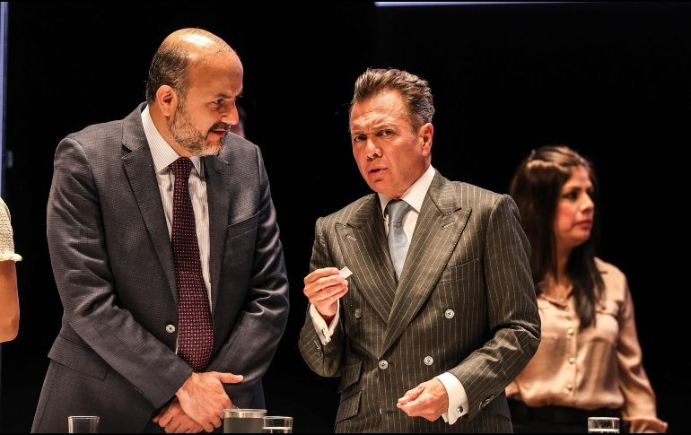 En la presentación de Karla Planter como nueva rectora de la UdeG, el gobernador Lemus aplaudió la decisión de Ricardo Villanueva de impedir espectáculos en recintos ligados a la casa de estudios en los que se promueva la apología del delito. EL INFORMADOR / A. Navarro