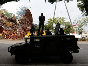 La junta militar birmana rechazó la solicitud de tregua pese a los destrozos del terremoto de hace cinco días en el país. EFE / EPA / NARONG SANGNAK