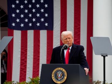 El presidente de Estados Unidos, Donald Trump, anunció esta tarde aranceles recíprocos para diversos países del mundo y dejó fuera a México y Canadá. EFE / K Nishimura