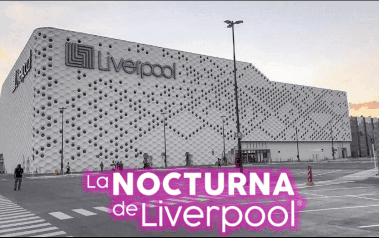 La Venta Nocturna de Liverpool se ha consolidado como una tradición anual que atrae a miles de compradores. ESPECIAL/LIVERPOOL