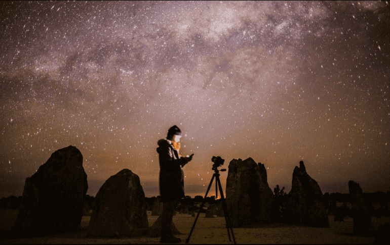Se recomienda buscar lugares con cielos despejados y baja contaminación lumínica para una mejor observación. CANVA