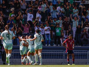 A México le bastaron 45 minutos para resolver el partido a su favor. IMAGO7.