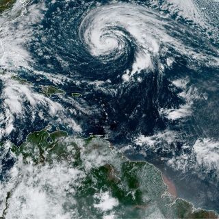 Temporada de huracanes en el Atlántico sería superior a lo normal