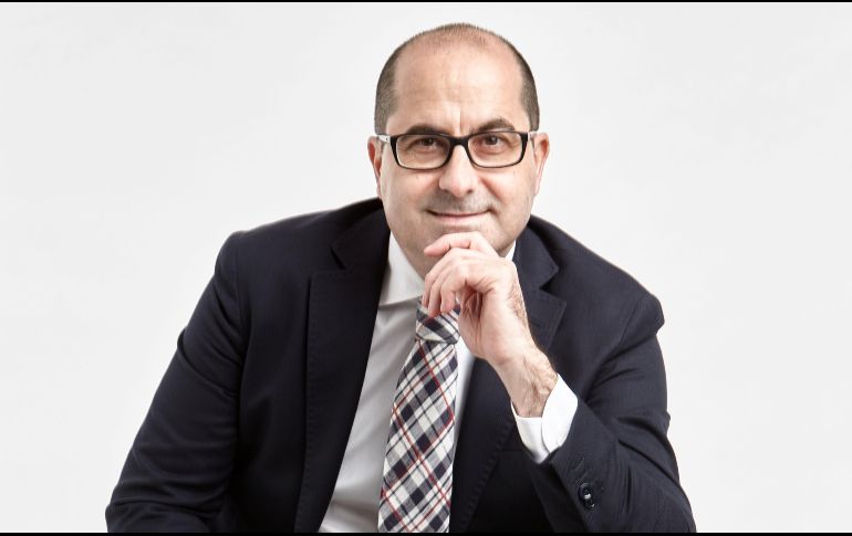 Francisco Alcaide es autor de 