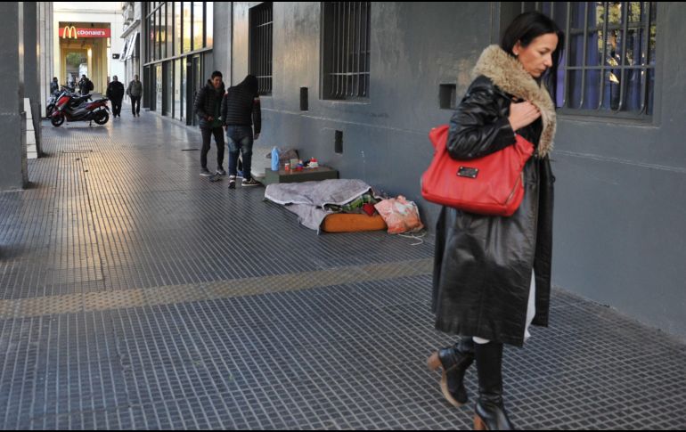 Las tendencias de la moda global pueden tardar en reflejarse o simplemente no tener el mismo impacto. EFE / ARCHIVO