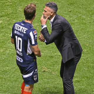 Sergio Canales da su versión sobre la pelea con Demichelis